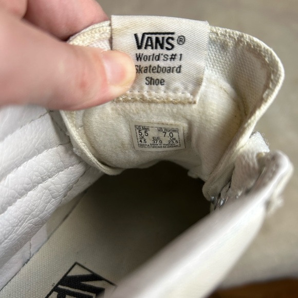 Vans White High-Top Sneakers 7 - Picture 7 of 7